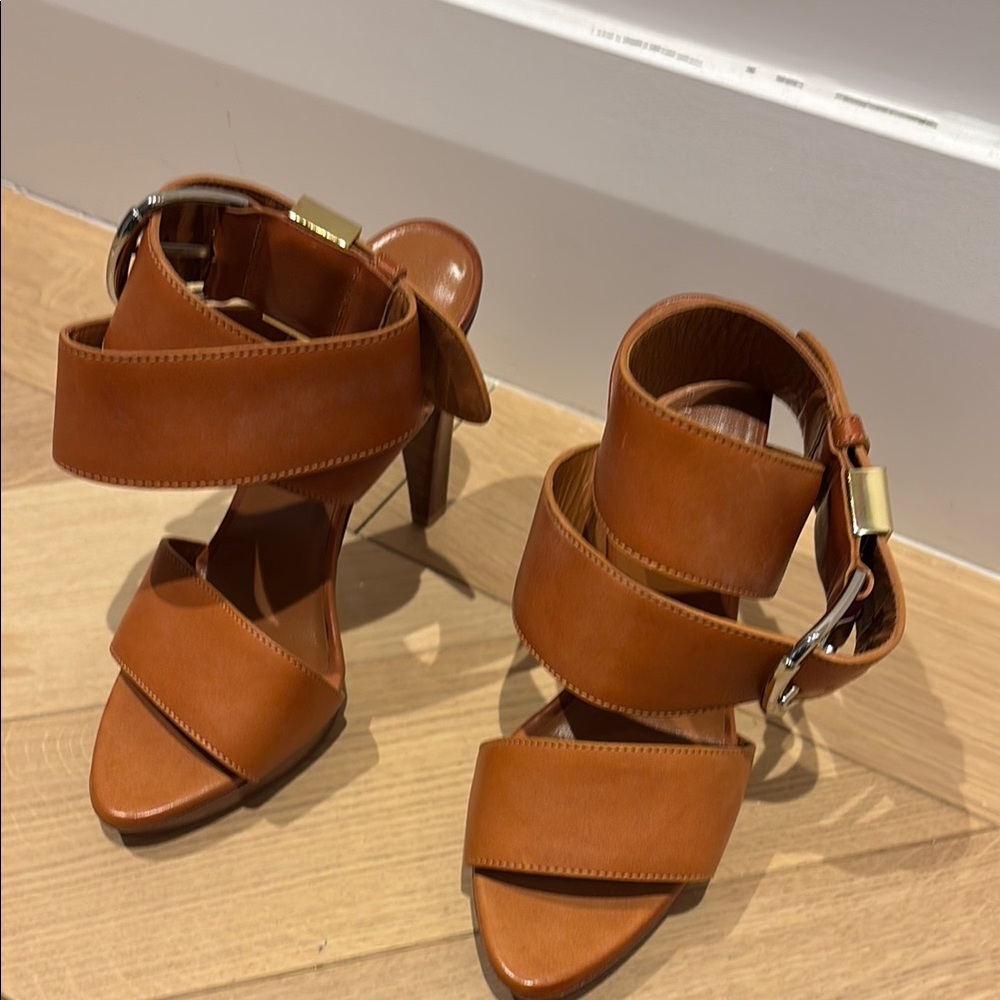 Balanciaga Tan Leather Women's Sandals